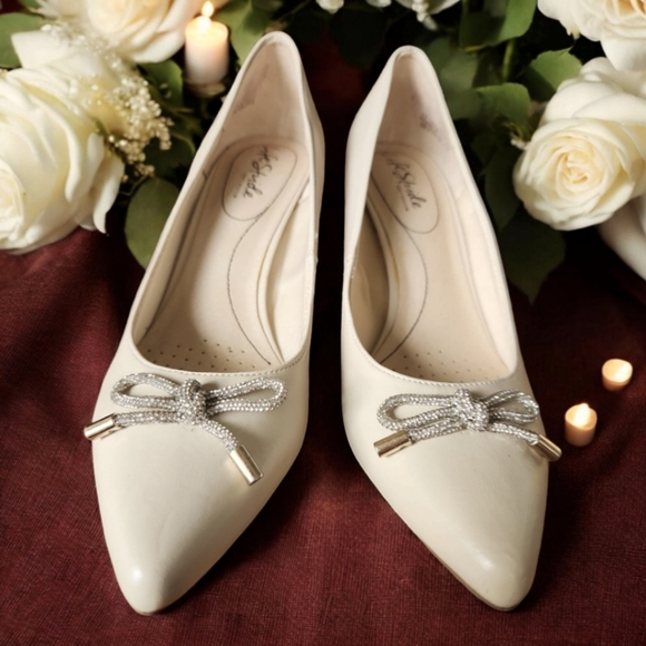 LifeStride Sevyn Glitz in Almond Milk Size 7.5 Shoes Heels - Picture 1 of 16